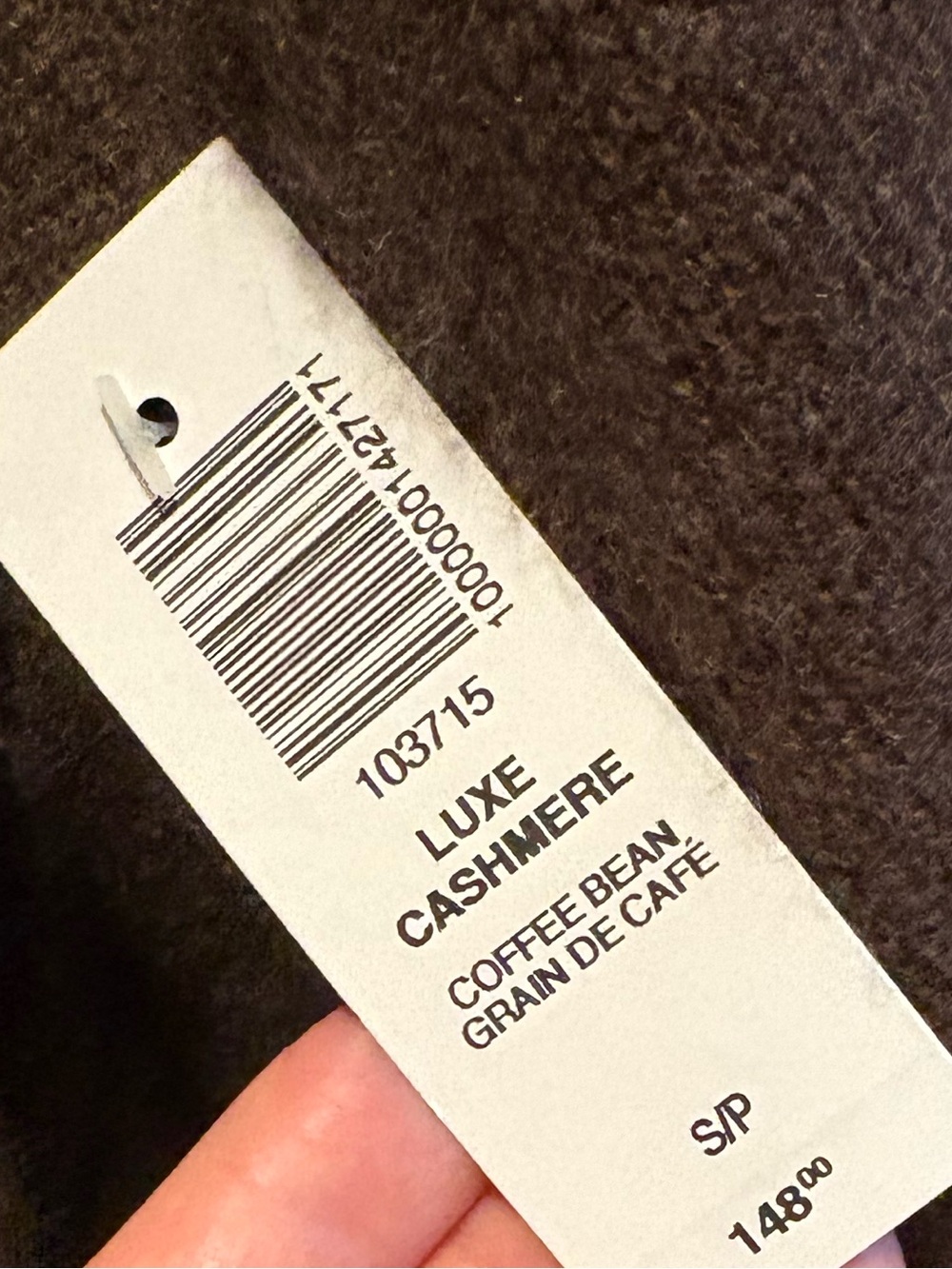 The Group by Babaton LUXE CASHMERE V-NECK SWEATER - Picture 10 of 10